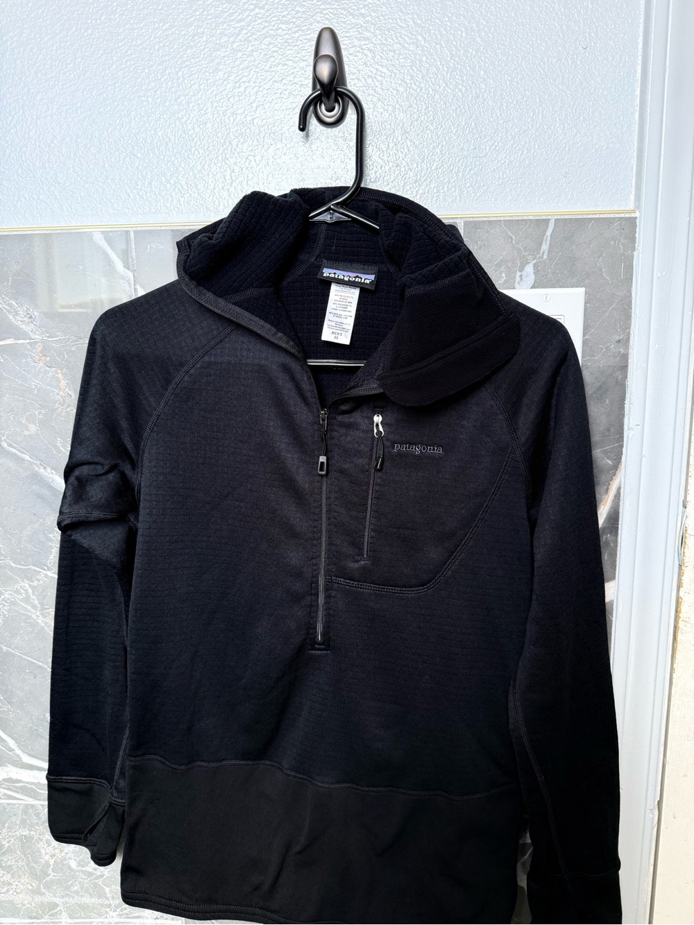 Patagonia R1 pullover - Picture 4 of 7